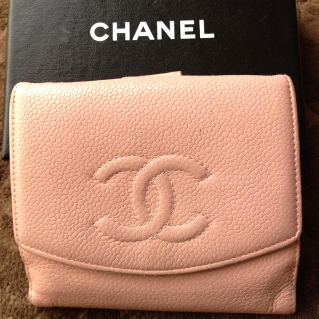 CHANEL(シャネル)のシャネルのピンク財布 レディースのファッション小物(財布)の商品写真