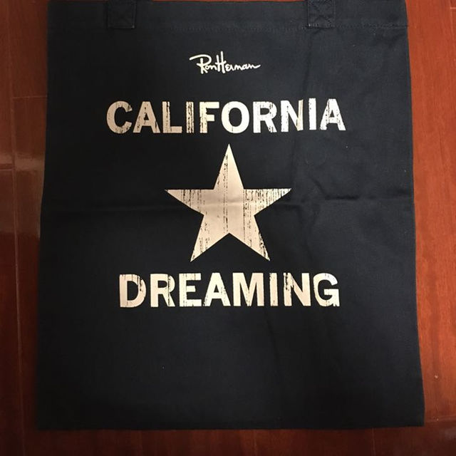 Ron Herman(ロンハーマン)のロンハーマン  California Dreaming キャンバストートバッグ メンズのバッグ(その他)の商品写真