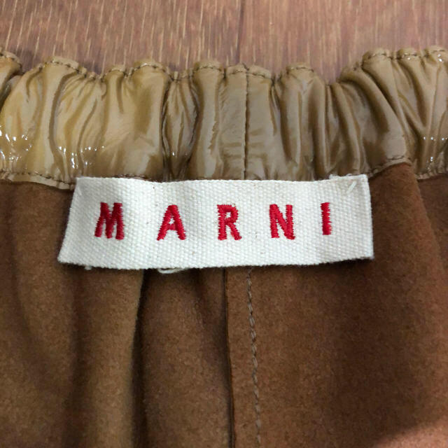 Marni(マルニ)のMARNI やわらか 羊皮 ショートパンツ キャメル レディースのパンツ(ショートパンツ)の商品写真
