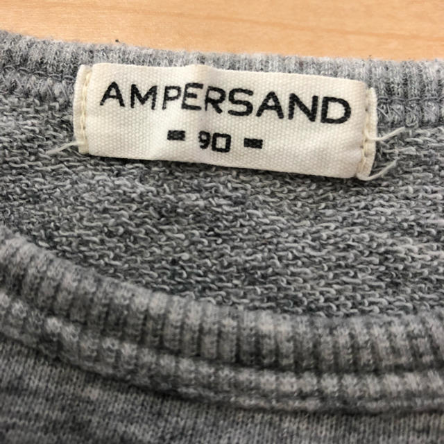 ampersand(アンパサンド)のampersand ミッキートレーナー 90㎝ キッズ/ベビー/マタニティのキッズ服男の子用(90cm~)(Tシャツ/カットソー)の商品写真