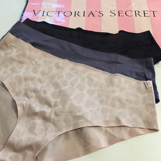 ヴィクトリアズシークレット(Victoria's Secret)のヴィクトリアシークレット  ショーツ  3枚セット(ショーツ)