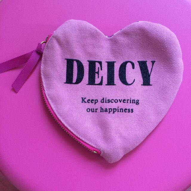 deicy(デイシー)のDEICY♡ポーチ レディースのファッション小物(ポーチ)の商品写真