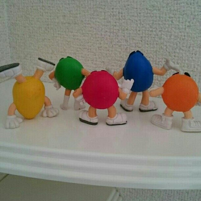 M&M's フィギュア５体セット エンタメ/ホビーのおもちゃ/ぬいぐるみ(キャラクターグッズ)の商品写真