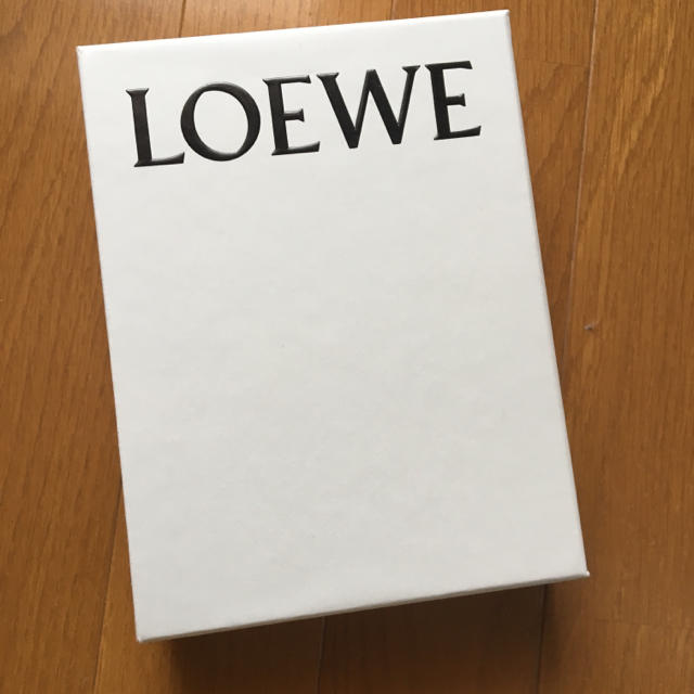 LOEWE ロエベ 保存箱 化粧箱 箱 ボックス 収納ボックス LOEWE ギフトボックスの通販 by coro｜ロエベならラクマ