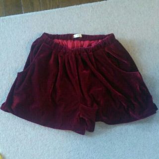 ジーナシス(JEANASIS)の美品 ベロア ワインレッド キュロット ショートパンツ winered 赤 紅(キュロット)