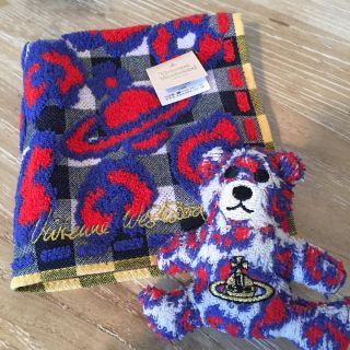 vivienne westwood クマチャーム付き タオルハンカチ vivienne westwood クマチャーム付き タオルハンカチ