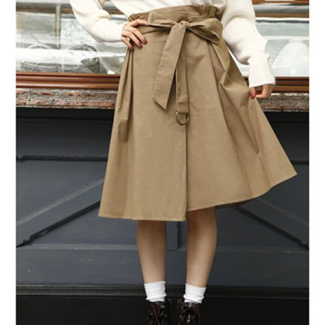 one after another NICE CLAUP(ワンアフターアナザーナイスクラップ)のナイスクラップ 秋色リボンスカート レディースのスカート(ひざ丈スカート)の商品写真