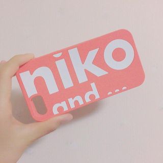 ニコアンド(niko and...)の【専用ページ】niko and… iPhoneケース(袋付き)(iPhoneケース)