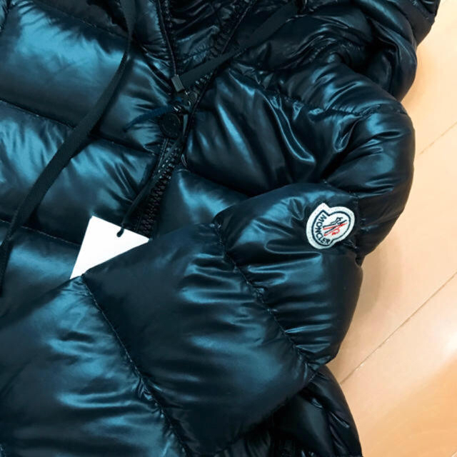 MONCLER(モンクレール)のMoncler SUYEN サイズ0 レディースのジャケット/アウター(ダウンジャケット)の商品写真