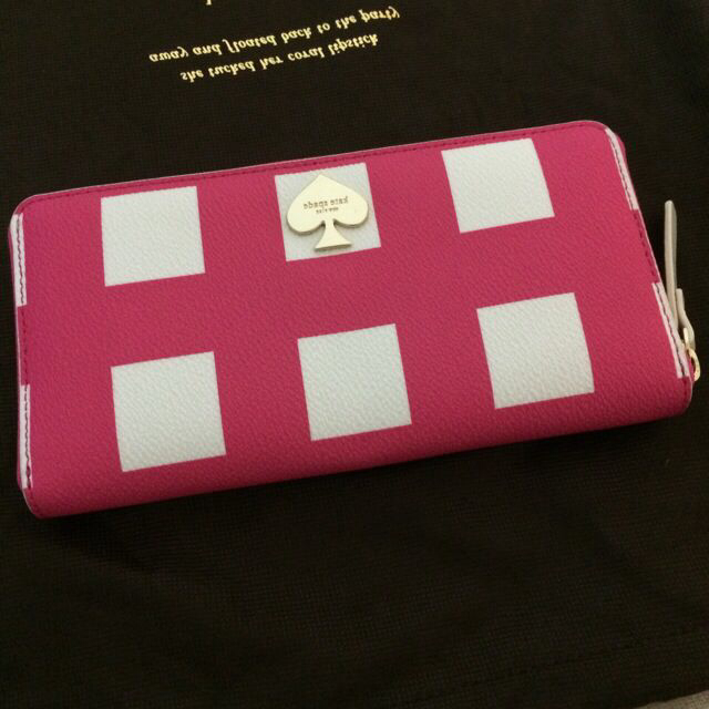 kate spade new york(ケイトスペードニューヨーク)のKatespade新作大人気新品財布♡ レディースのファッション小物(財布)の商品写真