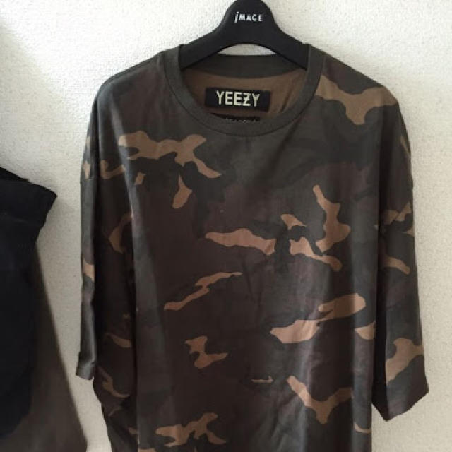 adidas(アディダス)のyeezy season1 メンズのトップス(Tシャツ/カットソー(半袖/袖なし))の商品写真