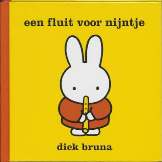 miffy(ミッフィー)のブルーナ絵本Een fluit voor Nijntjeうさこちゃとふえフルート エンタメ/ホビーの本(洋書)の商品写真