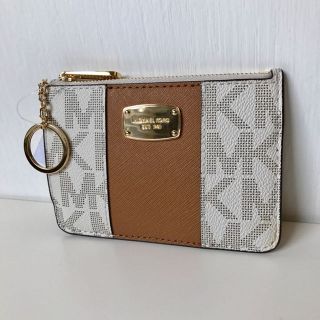 マイケルコース(Michael Kors)の新品未使用☆定番人気マイケルコース  定期入れ コインケース(名刺入れ/定期入れ)