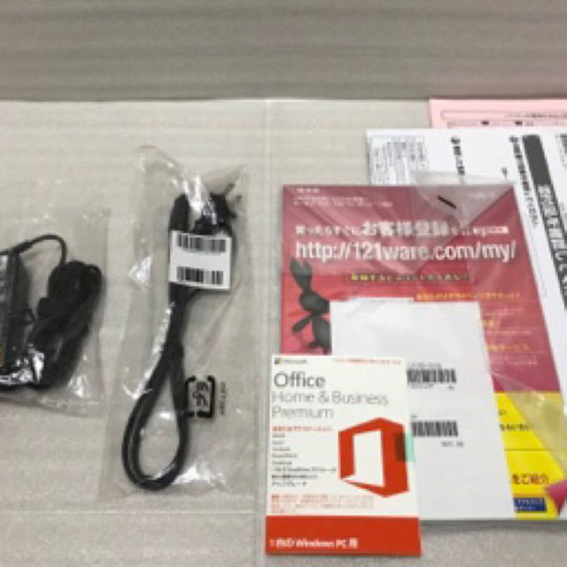 NEC(エヌイーシー)の【未使用品】NEC  ノートパソコン  PC-NS650GAW ☆激安処分☆ スマホ/家電/カメラのPC/タブレット(ノートPC)の商品写真