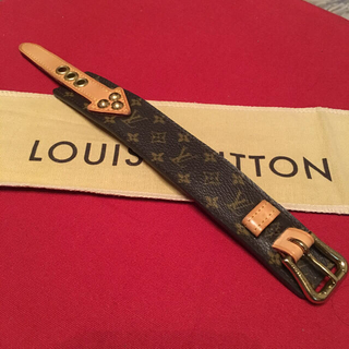 ルイヴィトン(LOUIS VUITTON)のLOUIS VUITTON ♡ 革製ブレスレット(ブレスレット/バングル)