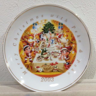 ★不二家 ペコちゃん 2003年 クリスマス イヤープレート 皿★新品 非売品！(食器)