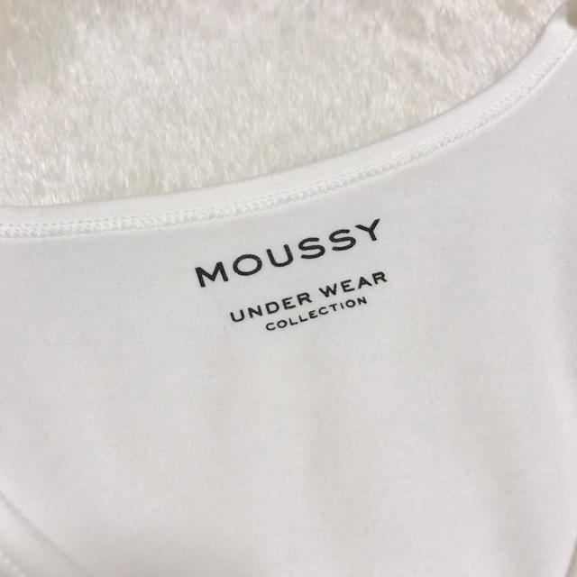 moussy(マウジー)の❤️マウジー❤️2017ホワイト カットソー❤️ レディースのトップス(カットソー(長袖/七分))の商品写真