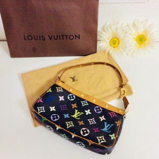 ルイヴィトン(LOUIS VUITTON)の♡ご専用♡(ポーチ)