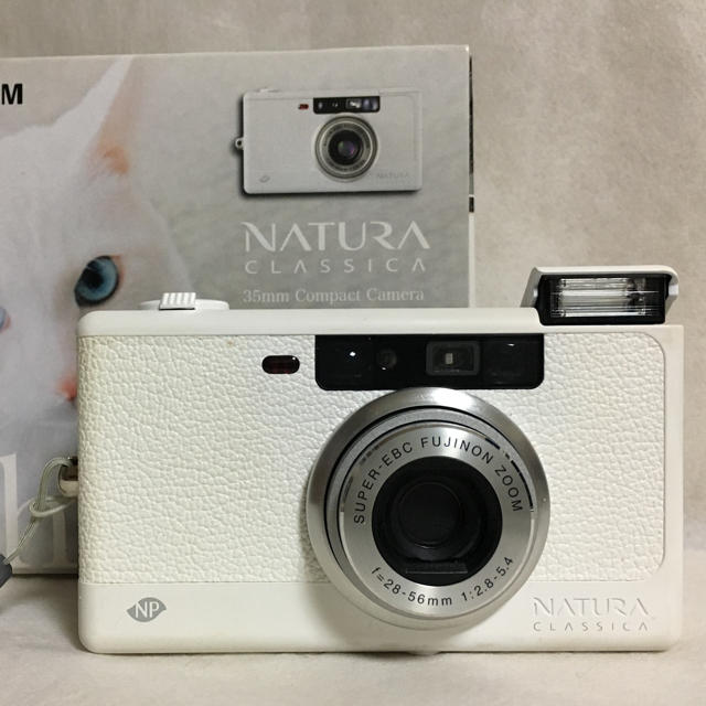 富士フイルム(フジフイルム)のNATURA CLASSICA WHITE スマホ/家電/カメラのカメラ(フィルムカメラ)の商品写真