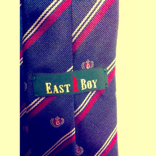 EASTBOY(イーストボーイ)のEASTBOY/ネイビーネクタイ レディースのファッション小物(ネクタイ)の商品写真