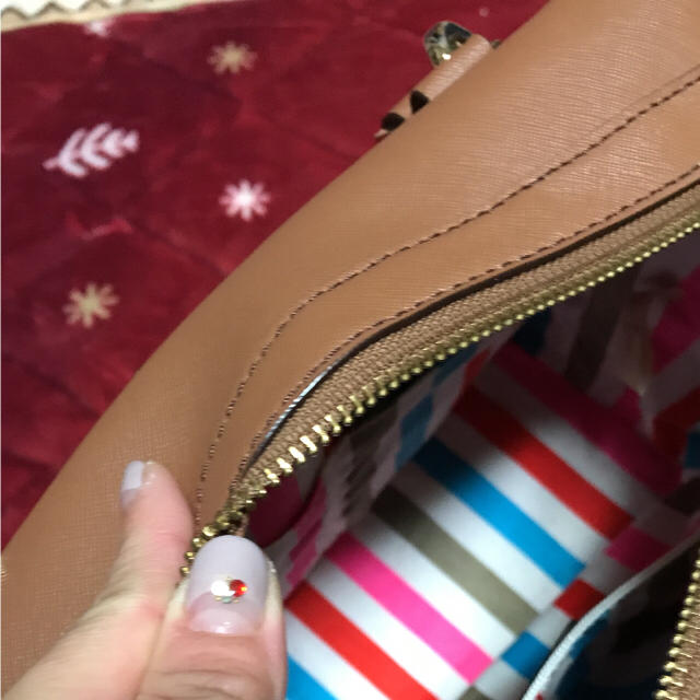 kate spade new york(ケイトスペードニューヨーク)のkate spade キャメルベージュのショルダー＆ハンドバッグ レディースのバッグ(ショルダーバッグ)の商品写真