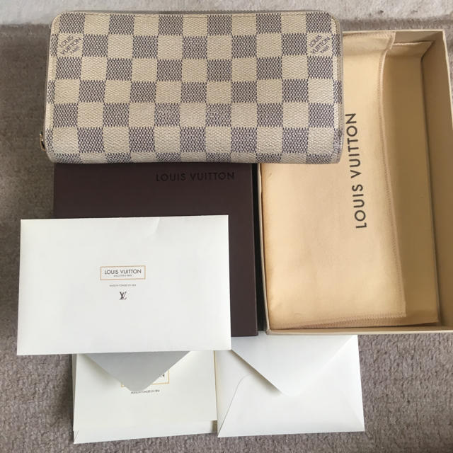 LOUIS VUITTON(ルイヴィトン)のルイヴィトン ジッピーウォレット ダミエアズール長財布 レディースのファッション小物(財布)の商品写真