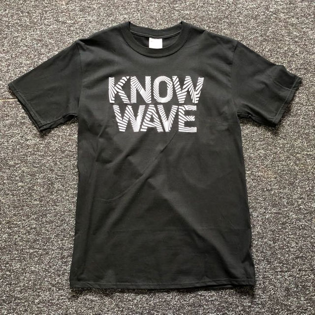 Know wave 半袖Tシャツ