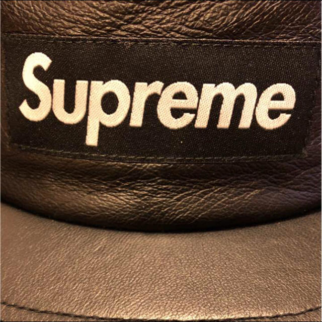 Supreme(シュプリーム)のシュプリーム レザーキャップ メンズの帽子(キャップ)の商品写真