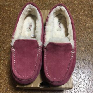 アグ(UGG)のUGG 2015限定色 レッドウッド RDWD ANSLEY アグ アンスレー (スリッポン/モカシン)