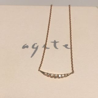 agete アガット ルナ  K18ダイヤネックレス  プレシャスライン ☽