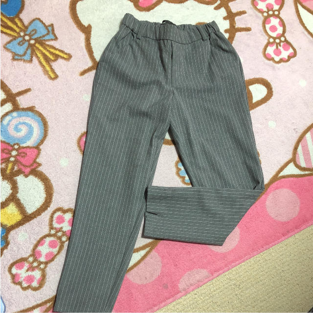 ZARA(ザラ)のZARAストライプパンツ レディースのパンツ(カジュアルパンツ)の商品写真