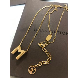 ルイヴィトン(LOUIS VUITTON)のLOUIS VUITTON イニシャル ネックレス(ネックレス)