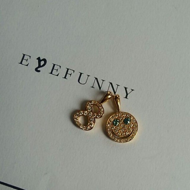 EYEFUNNY(アイファニー)のアイファニー　スマイルNo.８ネックレストップ　 メンズのアクセサリー(ネックレス)の商品写真