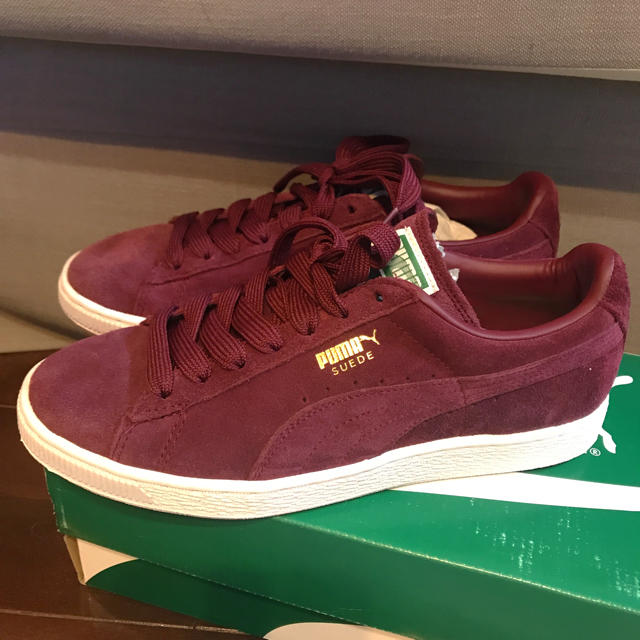 PUMA(プーマ)の今週末まで、値下げしました。PUMA スエードクラッシック レディースの靴/シューズ(スニーカー)の商品写真