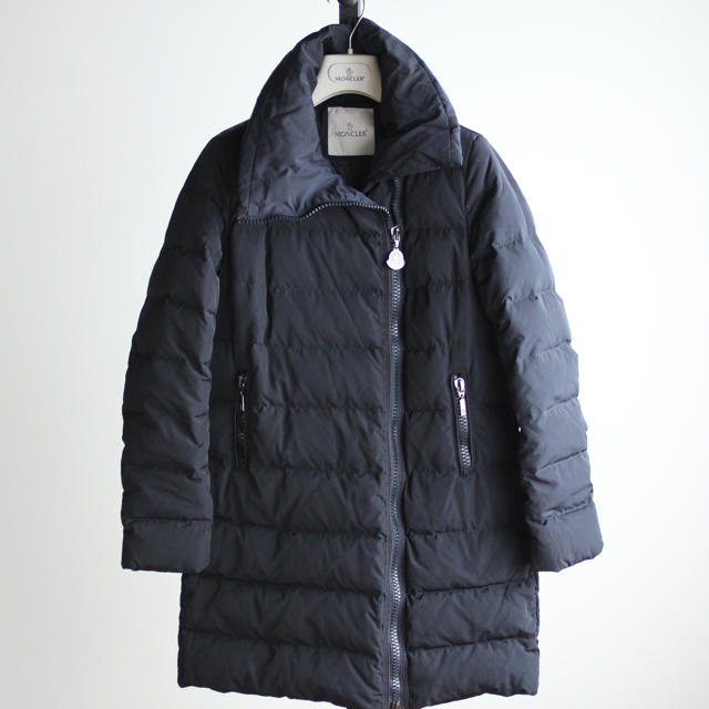 美品 MONCLER CHINUE ダウンコート 10A