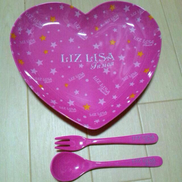 LIZ LISA(リズリサ)のLIZ LISA お皿 セット 非売品 その他のその他(その他)の商品写真