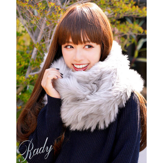 Rady ❁ スヌードファー  グレー完売