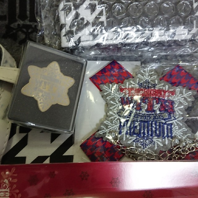 東方神起 プレミアムシート グッズ エンタメ/ホビーのCD(K-POP/アジア)の商品写真