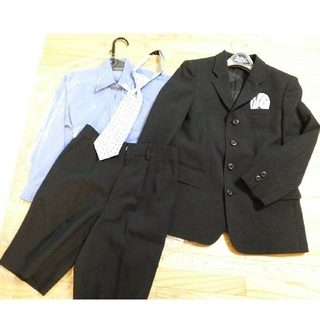 ヒロミチナカノ(HIROMICHI NAKANO)のヒロミチナカノ★フォーマルスーツセット 130 卒園式 入学式  男児(ドレス/フォーマル)