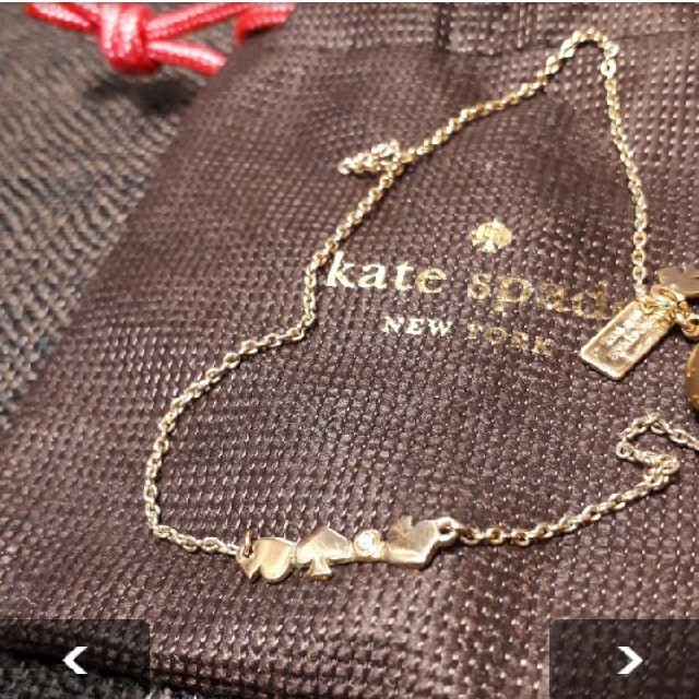 kate spade new york(ケイトスペードニューヨーク)の【美品】kate spade　スペード♠チャームネックレス レディースのアクセサリー(ネックレス)の商品写真