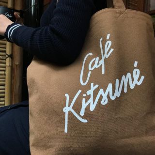 メゾンキツネ(MAISON KITSUNE')の【年内売り切り希望】cafe kitsune トートバッグ(トートバッグ)