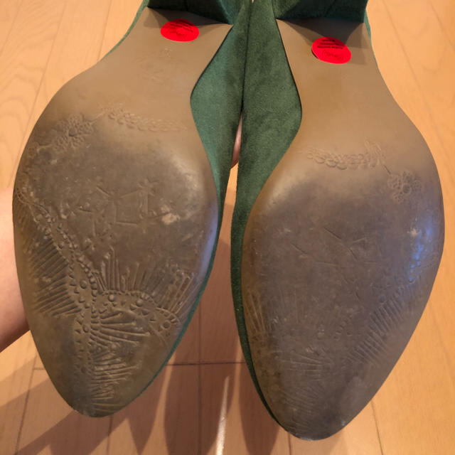 ZARA(ザラ)のZARA☆スウェード風パンプス レディースの靴/シューズ(ハイヒール/パンプス)の商品写真