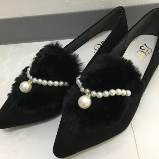 ユメテンボウ(夢展望)の１月１５日まで！未使用美品❀パール付きパンプス(ハイヒール/パンプス)