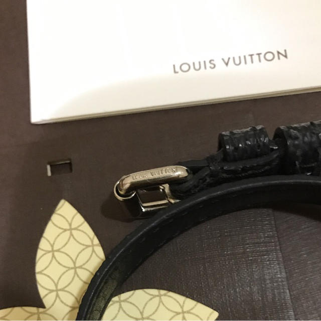 LOUIS VUITTON(ルイヴィトン)の★ルイヴィトン ダミエグラフィット ブレス★ メンズのアクセサリー(ブレスレット)の商品写真