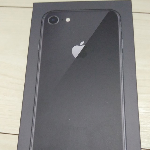 Apple - au iPhone8 64gb 1台　黒　simロック解除