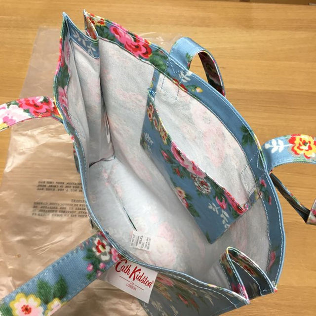 Cath Kidston(キャスキッドソン)の＊Cath Kidston＊ 縦長 トートバッグ レディースのバッグ(トートバッグ)の商品写真