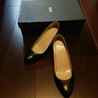 HUGO BOSS - HUGO BOSS パンプスの通販 by AYA's shop|ヒューゴボス