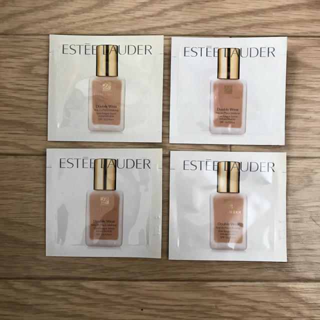 Estee Lauder(エスティローダー)のエスティローダー ダブルウェア サンプル コスメ/美容のキット/セット(サンプル/トライアルキット)の商品写真