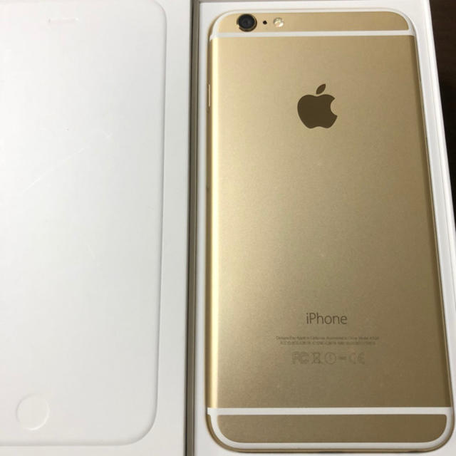 iPhone(アイフォーン)のiPhone  6PLUS 64GB ゴールド  判定○  付属品付 プラス スマホ/家電/カメラのスマートフォン/携帯電話(スマートフォン本体)の商品写真