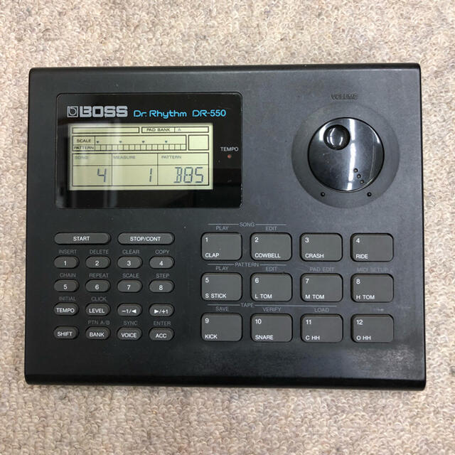 BOSS(ボス)のBOSS  Dr.Rhythm DR-550 リズムマシン 楽器のDTM/DAW(その他)の商品写真